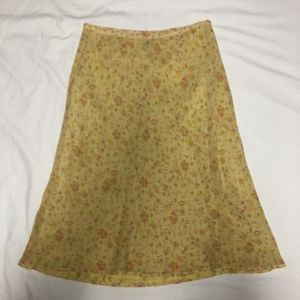 VTG Ann Taylor Yellow Floral Skirt, sz 4 (small)
